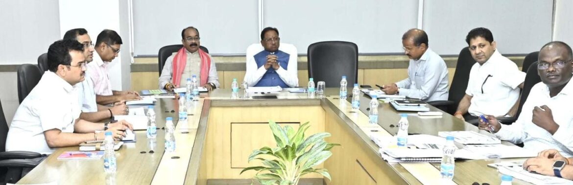 आने वाले दस वर्षों की जरूरत के हिसाब से पानी की व्यवस्था पर हो काम, आउटर में विकसित हो रहे नए रिहायशी इलाकों में प्राथमिकता से उद्यान बनाएं – श्री विष्णु देव साय