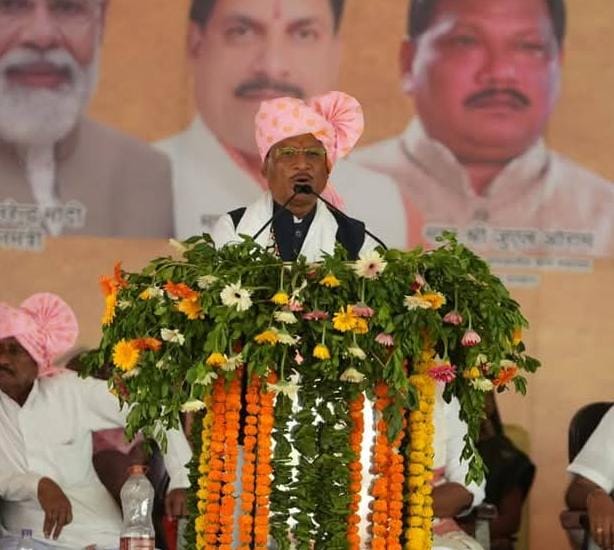 मुख्यमंत्री श्री विष्णुदेव साय ने मंडला के रामनगर में किया सातवे आदि उत्सव का शुभारंभ