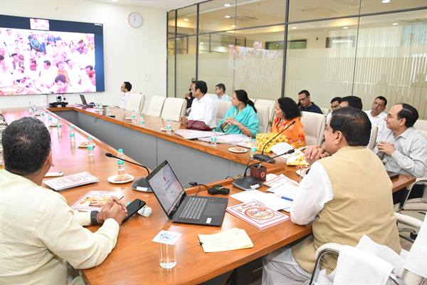 कैंची धाम वाले नीब करोली महाराज के हनुमत धाम निर्माण से बढ़ेगी भोपाल की आभा और कीर्ति : मुख्यमंत्री डॉ. यादव