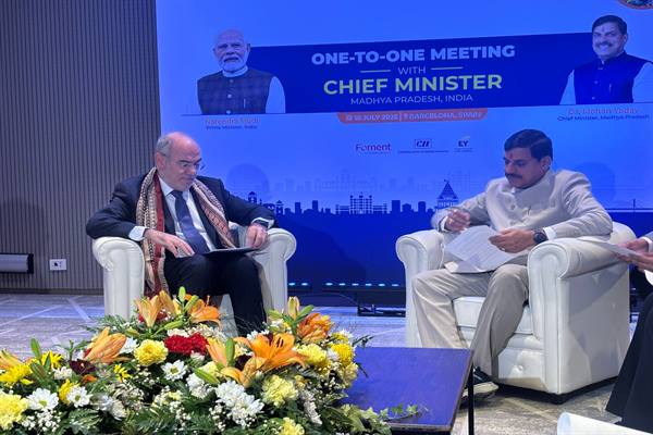 मुख्यमंत्री डॉ. यादव ने कैटलोनिया के विदेश मंत्री श्री जैम डच गुइलोट के साथ हुई उच्च स्तरीय बैठक