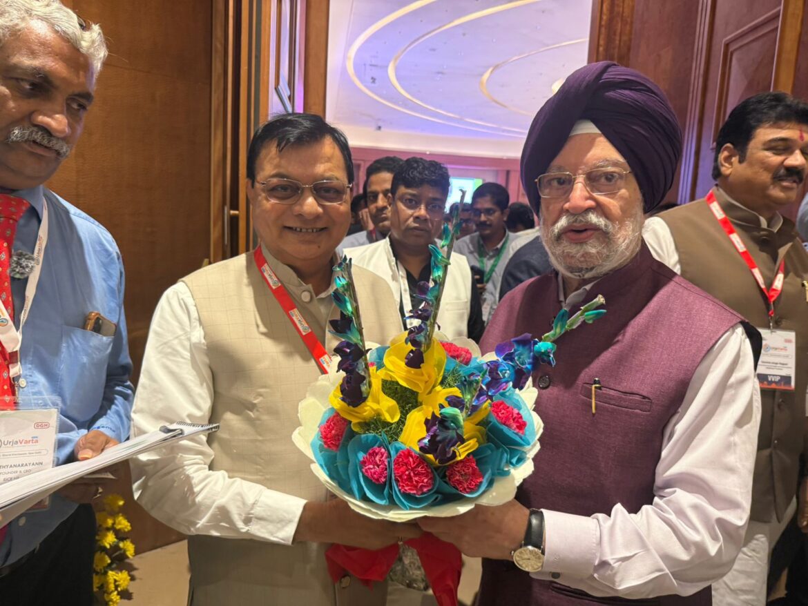 उद्योग मंत्री श्री देवांगन ने नागपुर-झारसुगुड़ा नेचुरल गैस पाइपलाइन के काम को तेजी से पूर्ण कराने का किया आग्रह