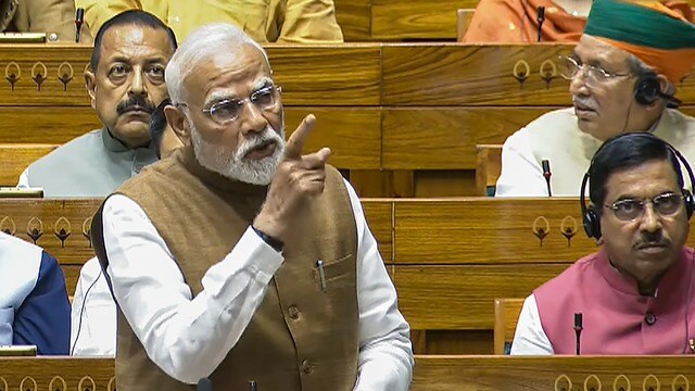 प्रधानमंत्री नरेंद्र मोदी ने राज्यसभा में ‘ऑपरेशन सिंदूर’ पर चर्चा के दौरान पाकिस्तान को कड़ी चेतावनी दी