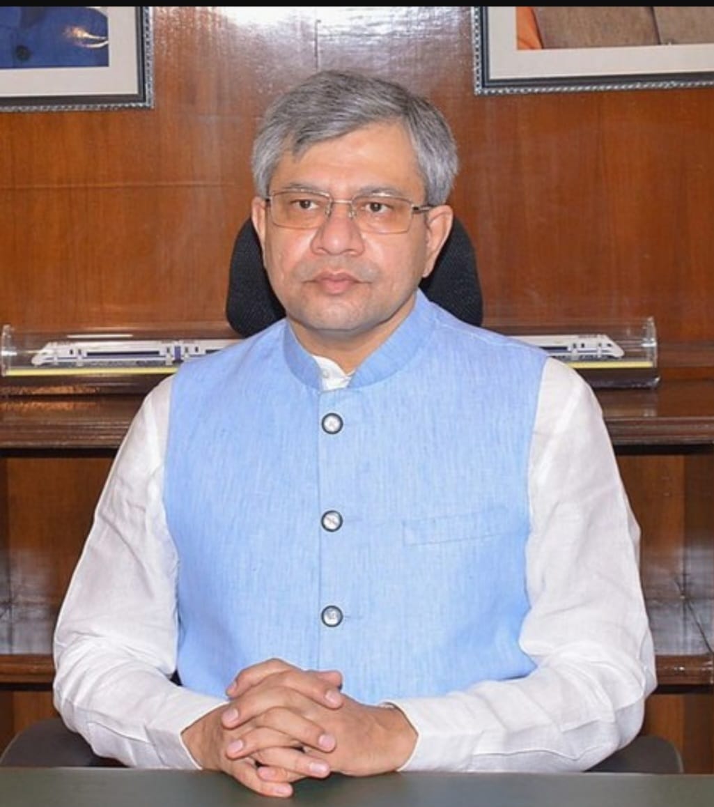 यात्रियों को मिली नई ट्रेन सुविधा: रेल मंत्री ने मुख्यमंत्री को पत्र लिखकर दी जानकारी