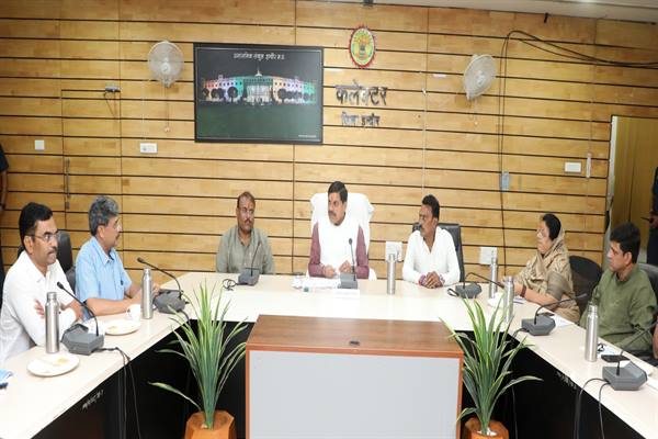 इंदौर सड़क हादसा: सीएम ने दिए मुआवजे और सख्त कार्रवाई के निर्देश