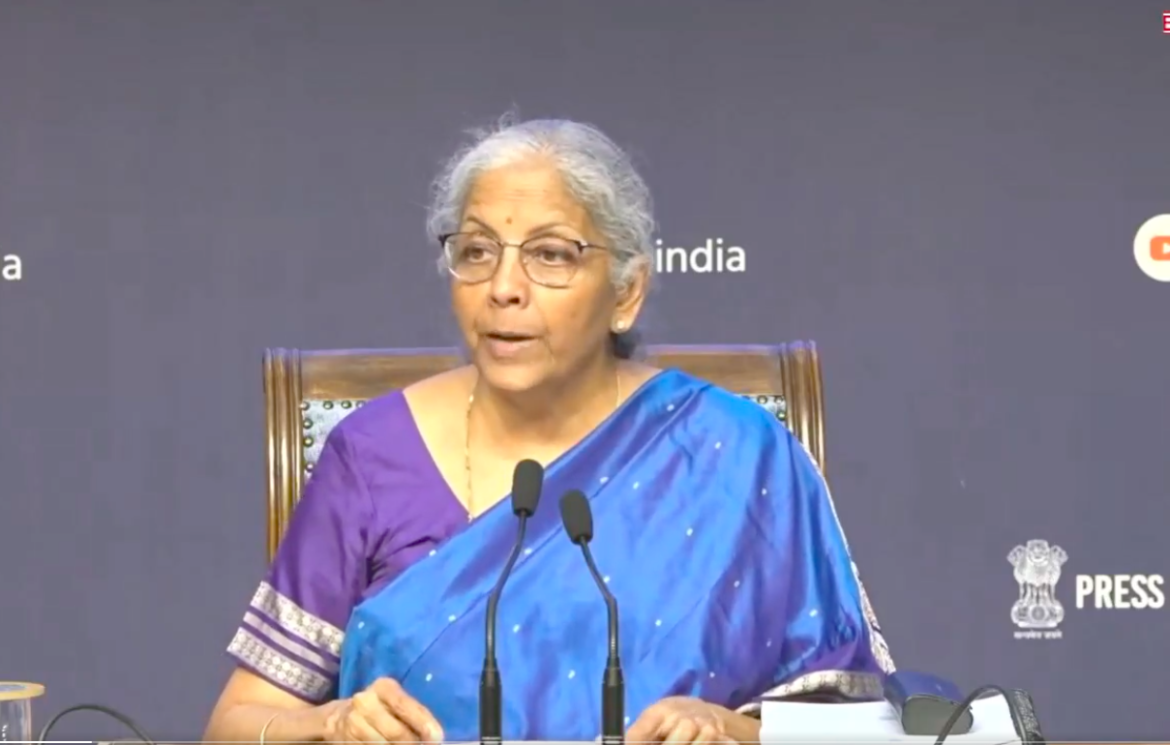 जीएसटी में बड़ा बदलाव: अब दो ही टैक्स स्लैब, कई चीजें होंगी सस्ती