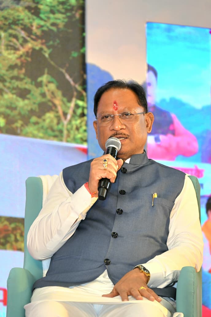 प्रदेश में नक्सलवाद समाप्त कर गढ़ेंगे विकास की राह: मुख्यमंत्री श्री विष्णुदेव साय