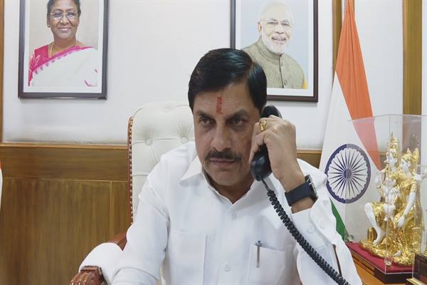 मुख्यमंत्री डॉ. मोहन यादव ने उत्तराखंड के सीएम से किया आग्रह, लापता इंजीनियर हेमंत सोनी की तलाश में मांगी मदद