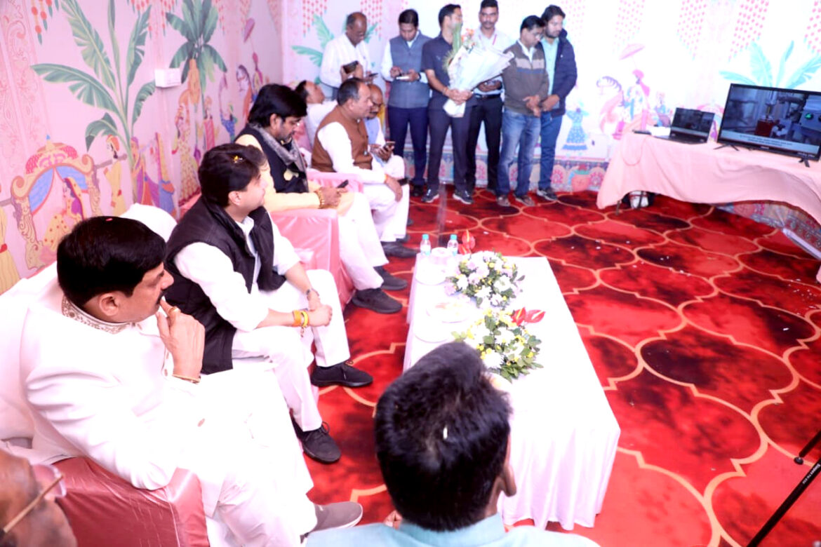 प्रधानमंत्री मोदी ने ‘मन की बात’ में किया संविधान दिवस, अयोध्या राम मंदिर, चंद्रयान-3 और कृषि उपलब्धियों का उल्लेख