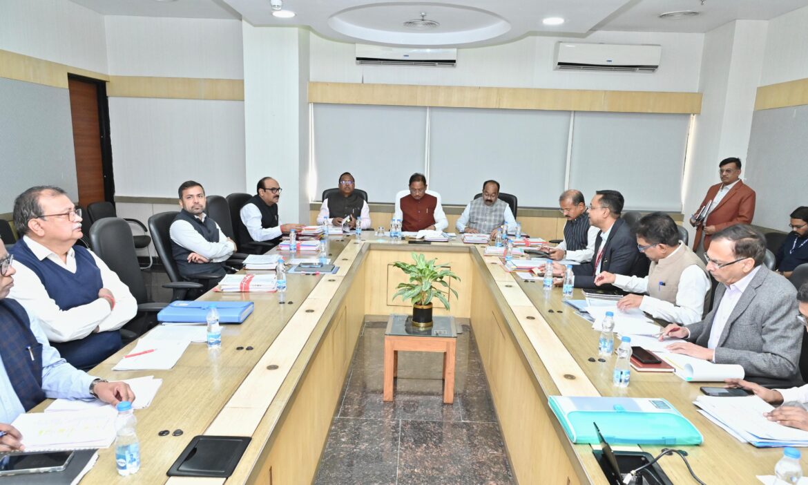 मुख्यमंत्री की अध्यक्षता में छत्तीसगढ़ सिंचाई परियोजना मंडल की 33वीं बैठक संपन्न