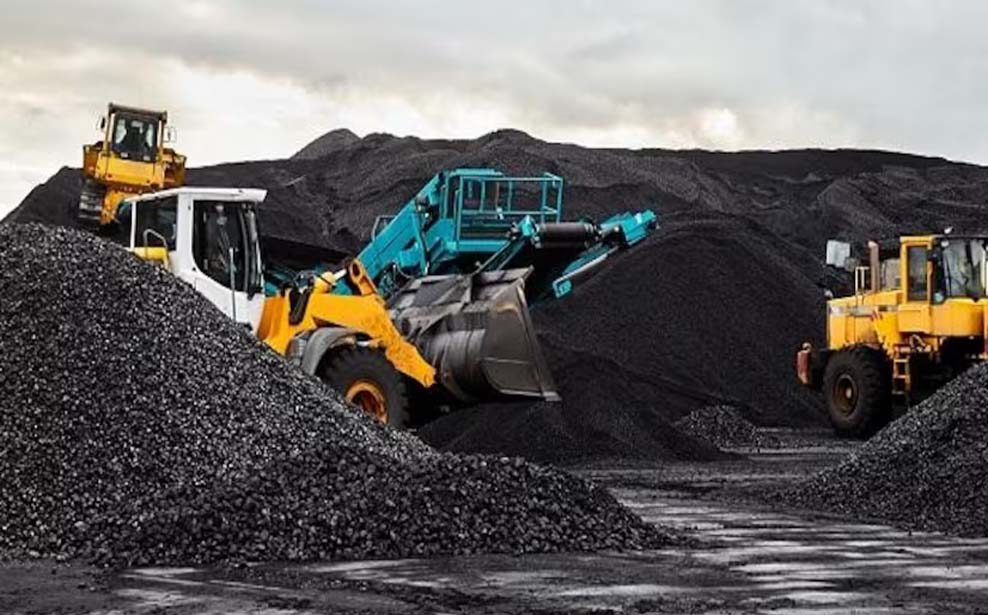 कोल इंडिया ने पूरे किए 50 गौरवशाली वर्ष: 5 दशकों में उत्पादन 10 गुना बढ़ा