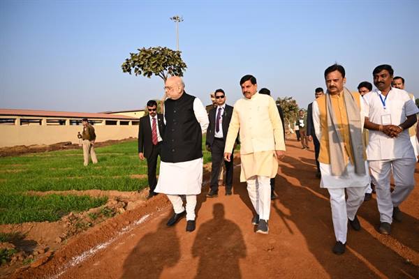 रीवा में केंद्रीय मंत्री श्री अमित शाह ने किया प्राकृतिक खेती प्रकल्प का शुभारंभ, बोले- ‘अटल जी के सुशासन और पारदर्शिता से बढ़ रहा है देश’