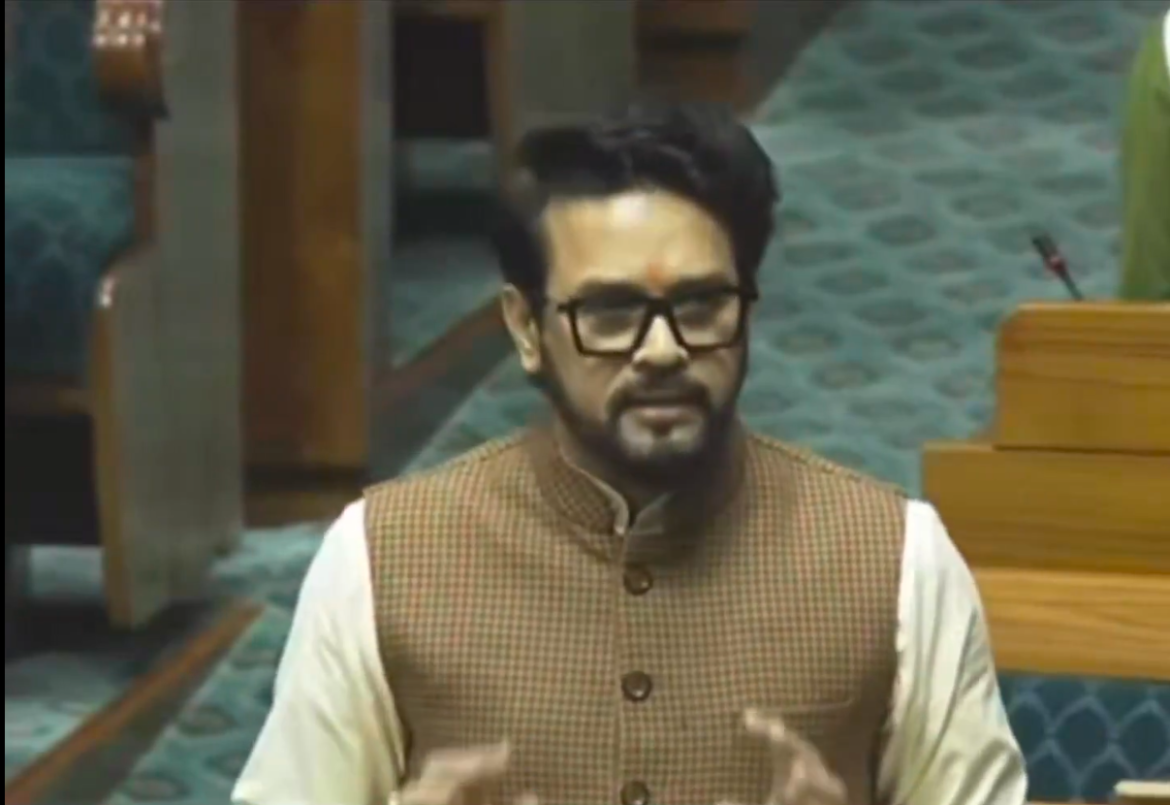 ई-सिगरेट विवाद: TMC सांसद के खिलाफ शिकायत, स्पीकर ने दिया कार्रवाई का आश्वासन;