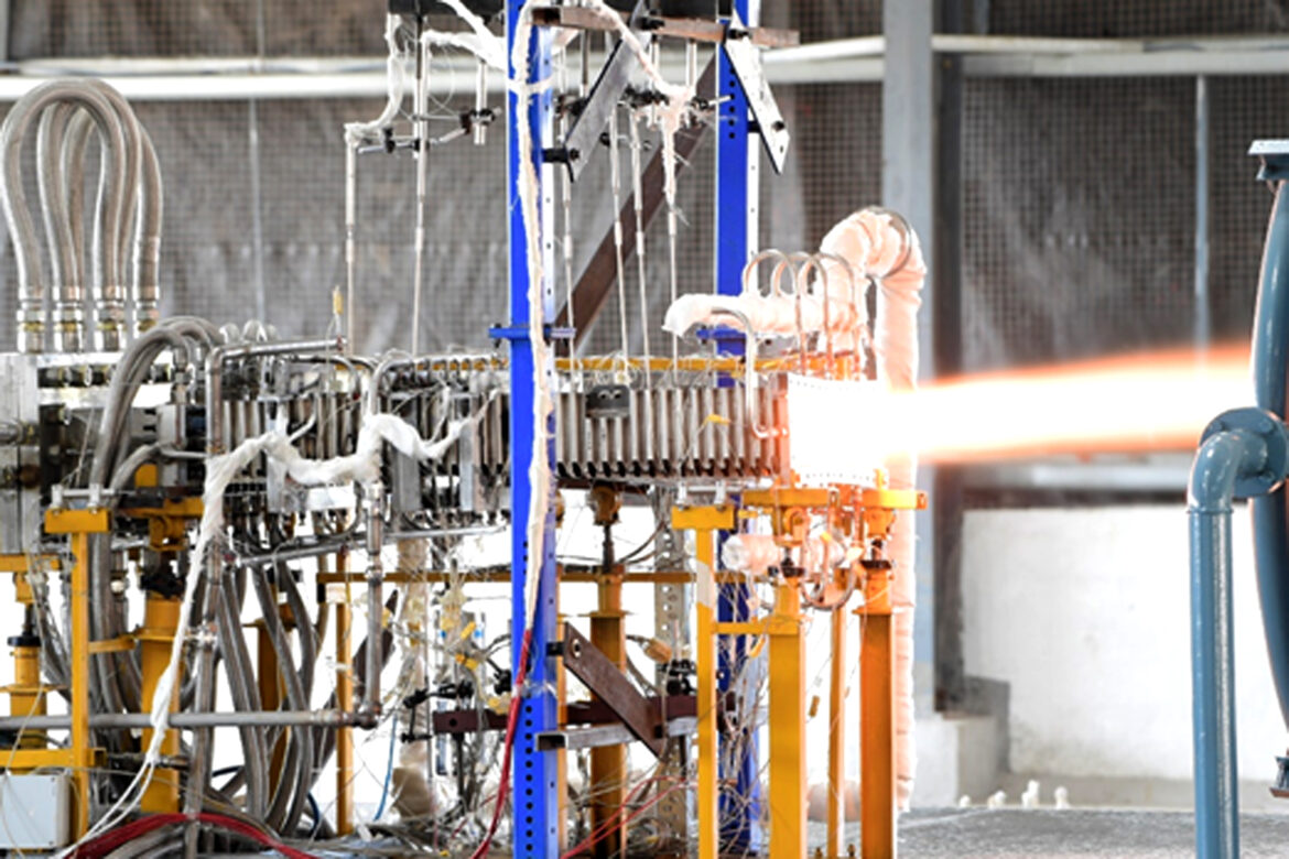 डीआरडीओ की बड़ी कामयाबी: हैदराबाद में हाइपरसोनिक स्क्रैमजेट इंजन का 12 मिनट तक सफल परीक्षण