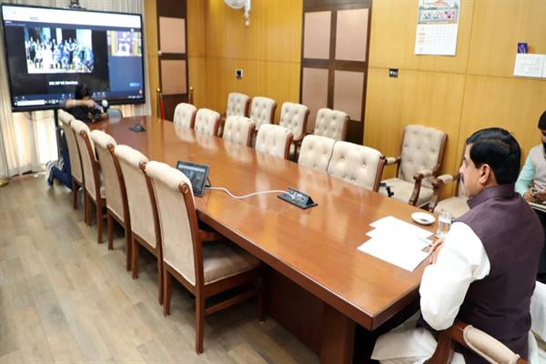 मुख्यमंत्री डॉ. मोहन यादव का बड़ा ऐलान: शहीद परिवारों को 1 करोड़ की सहायता और बढ़ी हुई पेंशन का मिलेगा लाभ