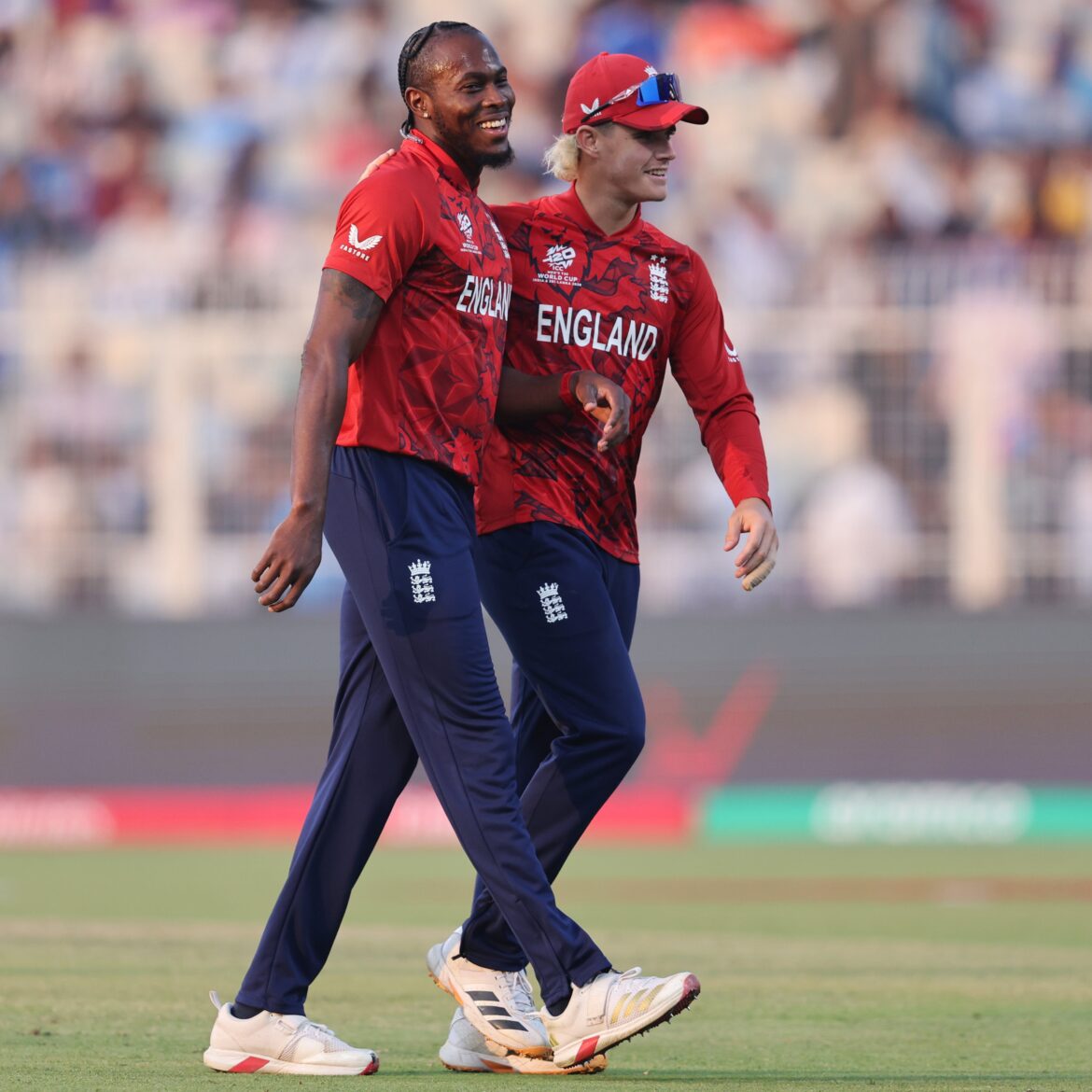 टी-20 वर्ल्ड कप: इंग्लैंड ने इटली को 24 रनों से दी मात, सुपर-8 की रेस में मजबूती से बरकरार