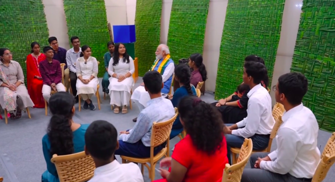 ‘परीक्षा पे चर्चा’ में पीएम मोदी का मंत्र- टेक्नोलॉजी के गुलाम न बनें, क्षमता बढ़ाएं