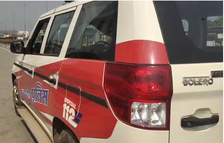 फरिश्ता बनी डायल-112: स्कूल बस से टक्कर के बाद सड़क पर तड़प रही मासूम और दो अन्य की बचाई जान