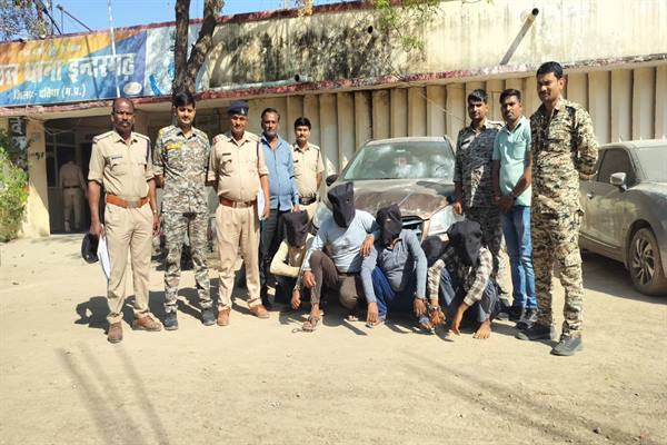 मध्यप्रदेश पुलिस का अवैध हथियारों के विरुद्ध बड़ा अभियान: दो सप्ताह में 42 हथियार जब्त, इंदौर में सोशल मीडिया से जुड़ा नेटवर्क ध्वस्त