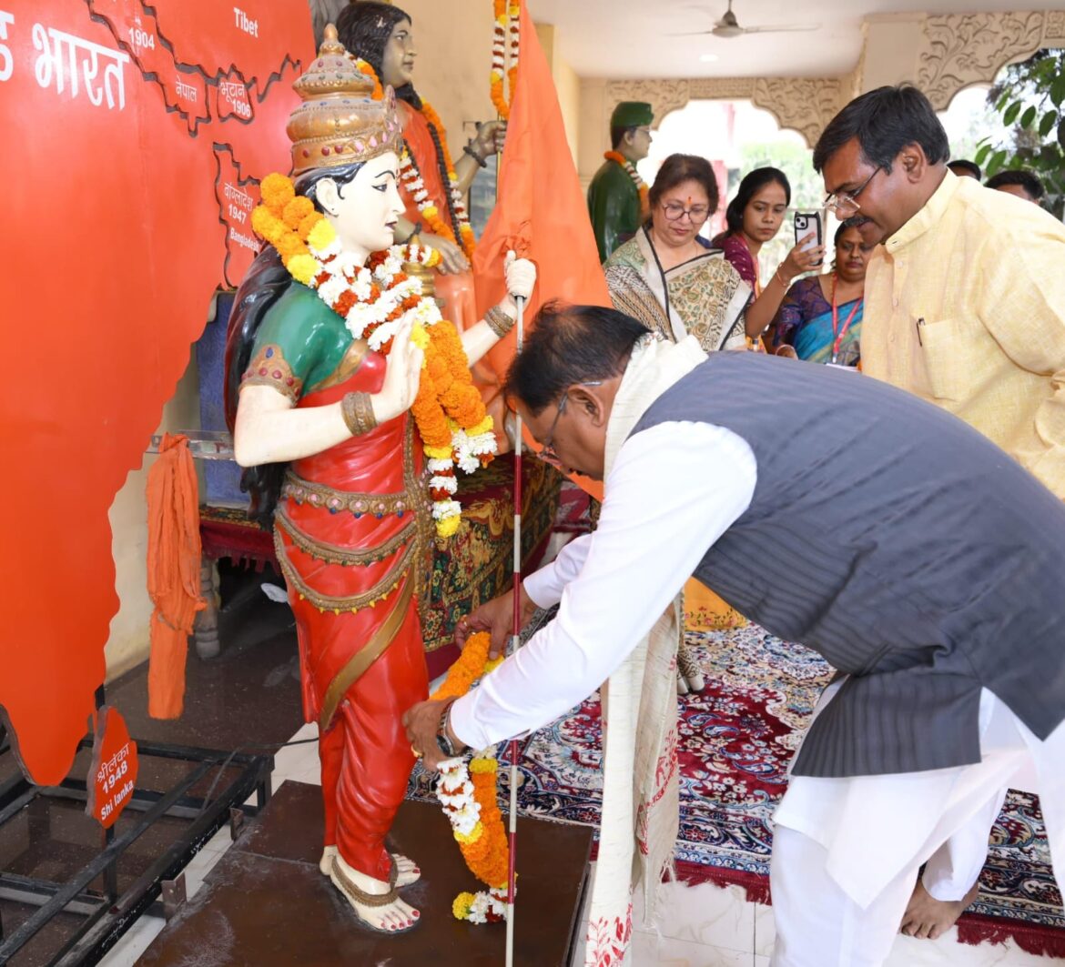 महापुरुषों के जीवन और विचारों से प्रेरणा लेकर आगे बढ़ेगी नई पीढ़ी : मुख्यमंत्री श्री विष्णु देव साय