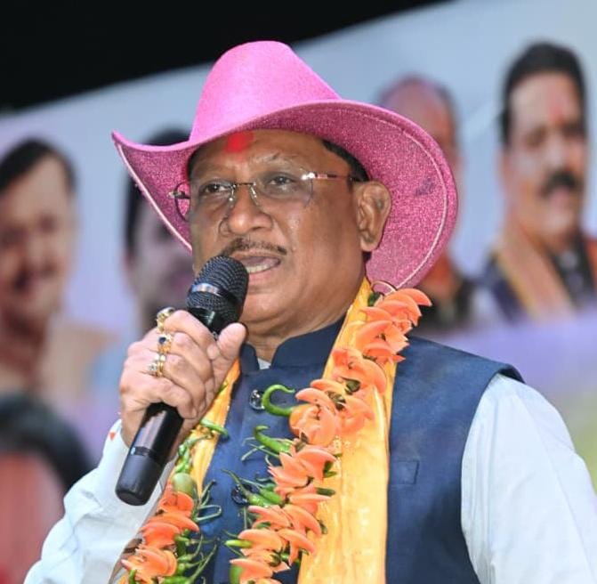 रंगों में घुला समरसता का संदेश: मुख्यमंत्री श्री विष्णु देव साय होली मिलन समारोह में हुए शामिल