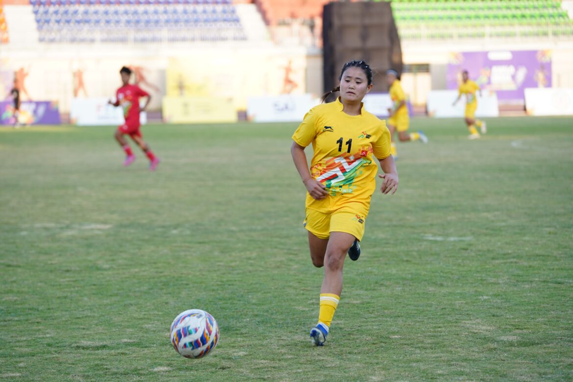 खेलो इंडिया ट्राइबल गेम्स 2026 : बालिका फुटबॉल प्रतियोगिता में असम ने सिक्किम और तमिलनाडु ने आंध्रप्रदेश को 3-0 से किया पराजित