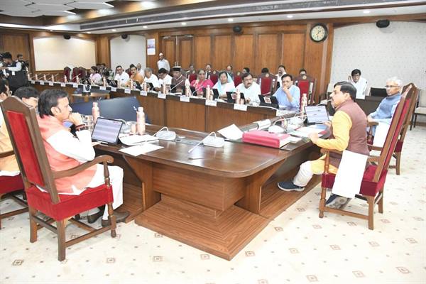 मध्य प्रदेश कैबिनेट का बड़ा फैसला: बुनियादी ढांचे और शिक्षा के लिए 26,800 करोड़ रुपये की परियोजनाओं को मंजूरी