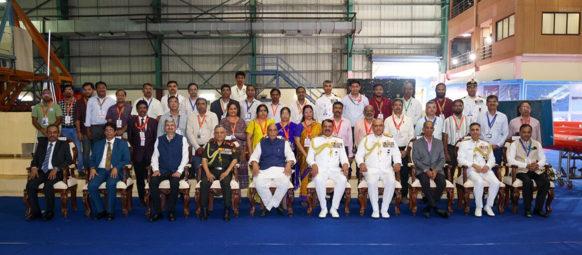 विशाखापत्तनम में रक्षा मंत्री ने किया ‘लार्ज कैविटेशन टनल’ का शिलान्यास; नौसैनिक आत्मनिर्भरता की ओर बड़ा कदम