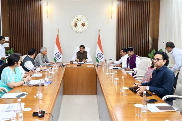 मध्यप्रदेश में गेहूं खरीदी का लक्ष्य बढ़ाकर 100 लाख मीट्रिक टन किया गया, सीएम डॉ. मोहन यादव ने दिए पुख्ता इंतजाम के निर्देश