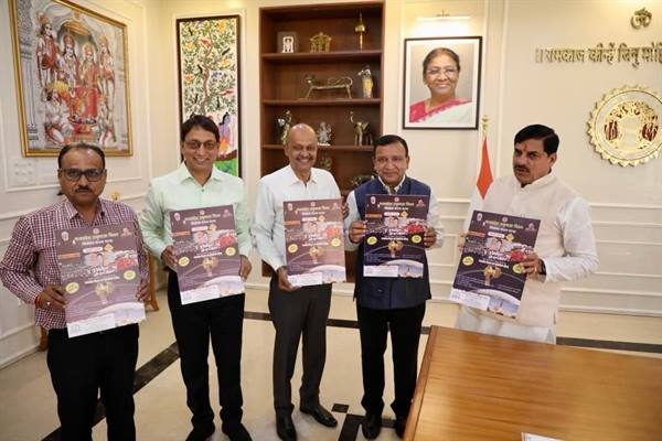 मुख्यमंत्री डॉ. मोहन यादव ने ‘विज्ञान मंथन यात्रा 2025-26’ के पोस्टर का विमोचन किया; इसरो जाएंगे प्रदेश के मेधावी छात्र