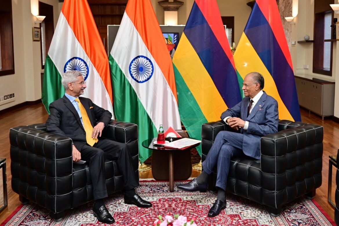 भारत-मॉरीशस संबंधों में नई मजबूती: विदेश मंत्री जयशंकर ने प्रधानमंत्री रामगुलाम से की अहम बातचीत