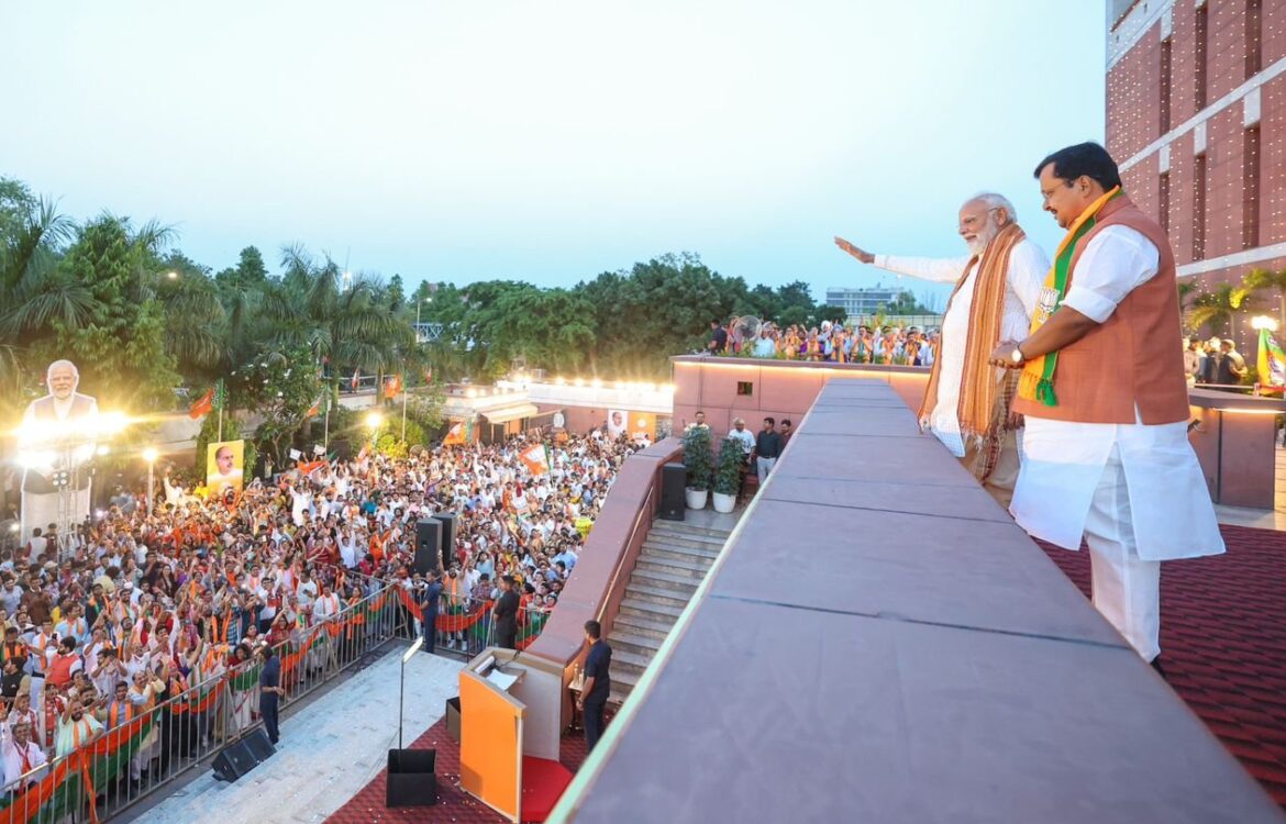 प्रधानमंत्री मोदी का भाजपा कार्यकर्ताओं को संबोधन: बंगाल में ‘सुशासन और सुरक्षा’ के युग का आगाज़