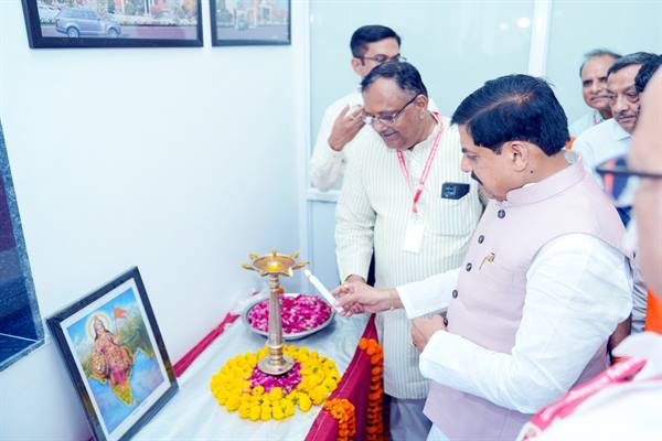 मुख्यमंत्री डॉ. मोहन यादव ने ग्वालियर में निर्माणाधीन आरोग्यधाम अस्पताल की ओपीडी का किया निरीक्षण