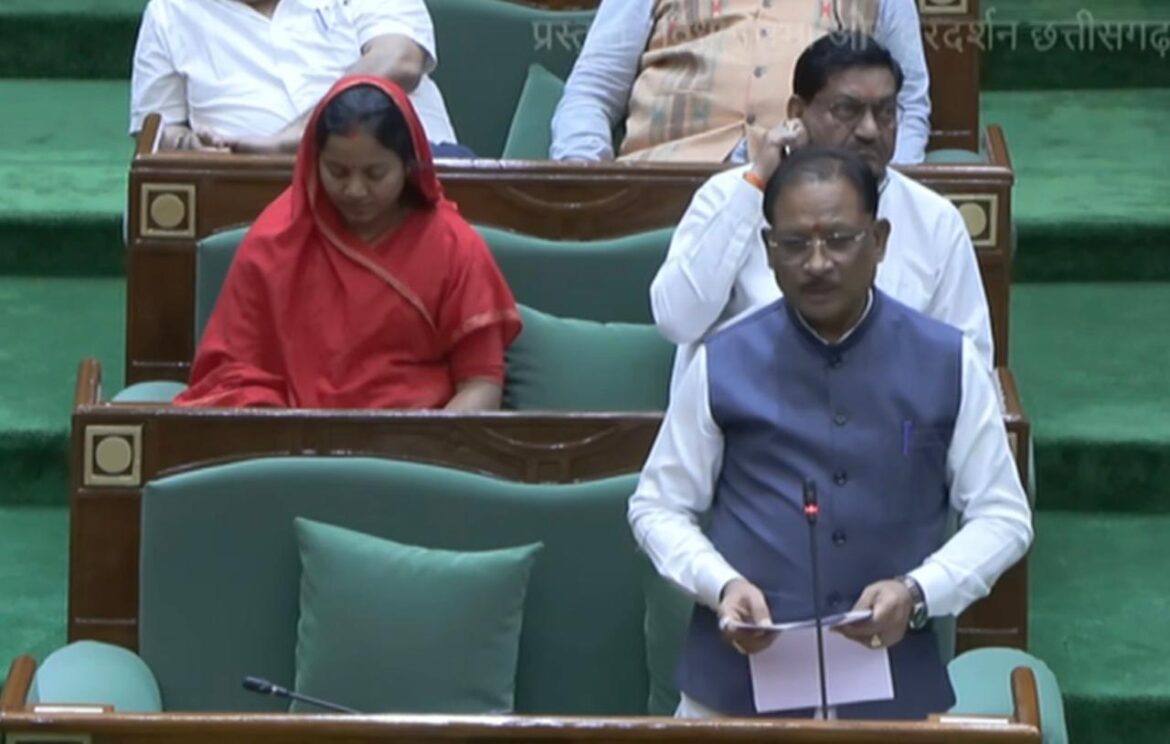 मातृशक्ति के सम्मान और सशक्तिकरण के लिए डबल इंजन सरकार प्रतिबद्ध – मुख्यमंत्री श्री विष्णुदेव साय