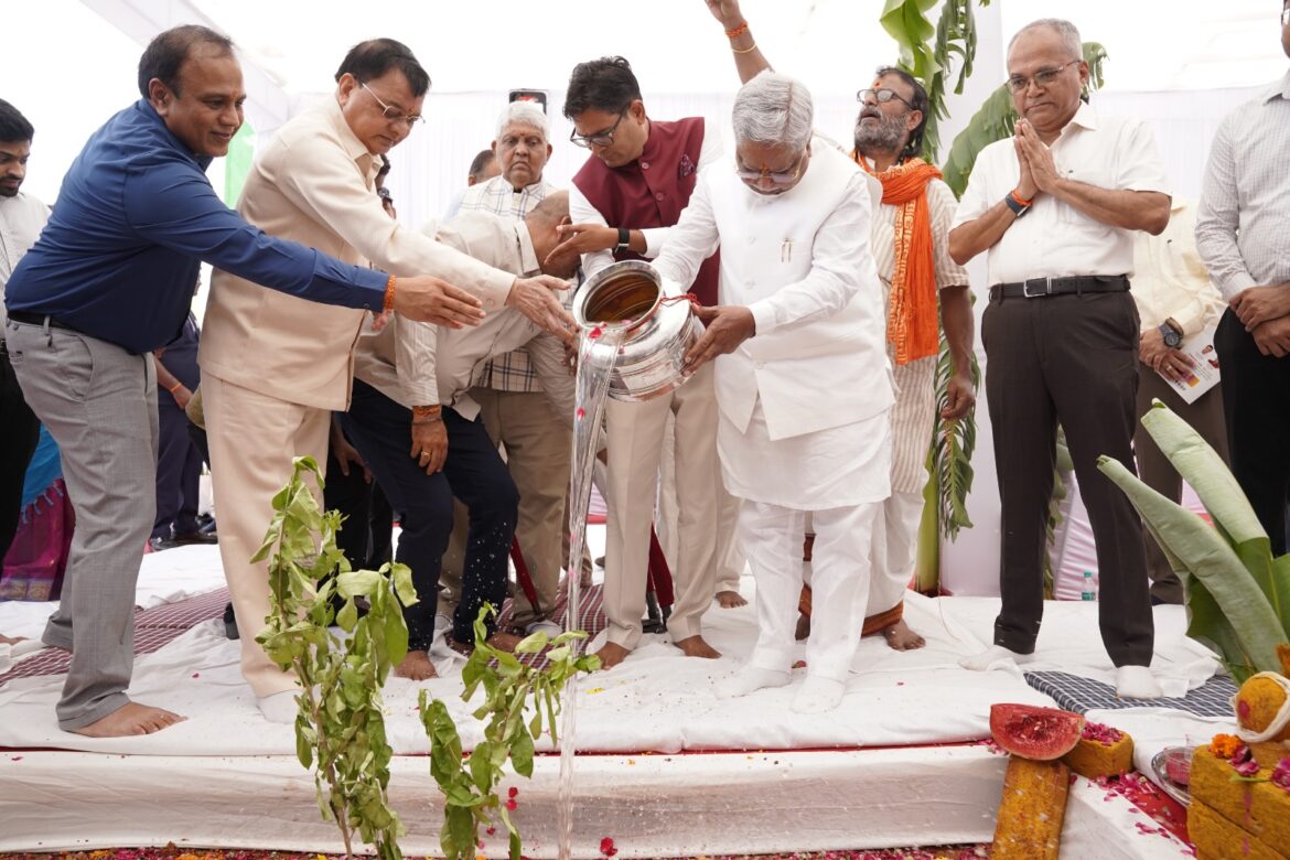 मुख्यमंत्री श्री विष्णु देव साय की सोच को साकार कर रहा टेक्सटाइल पार्क, स्थानीय रोजगार को मिलेगी नई उड़ान