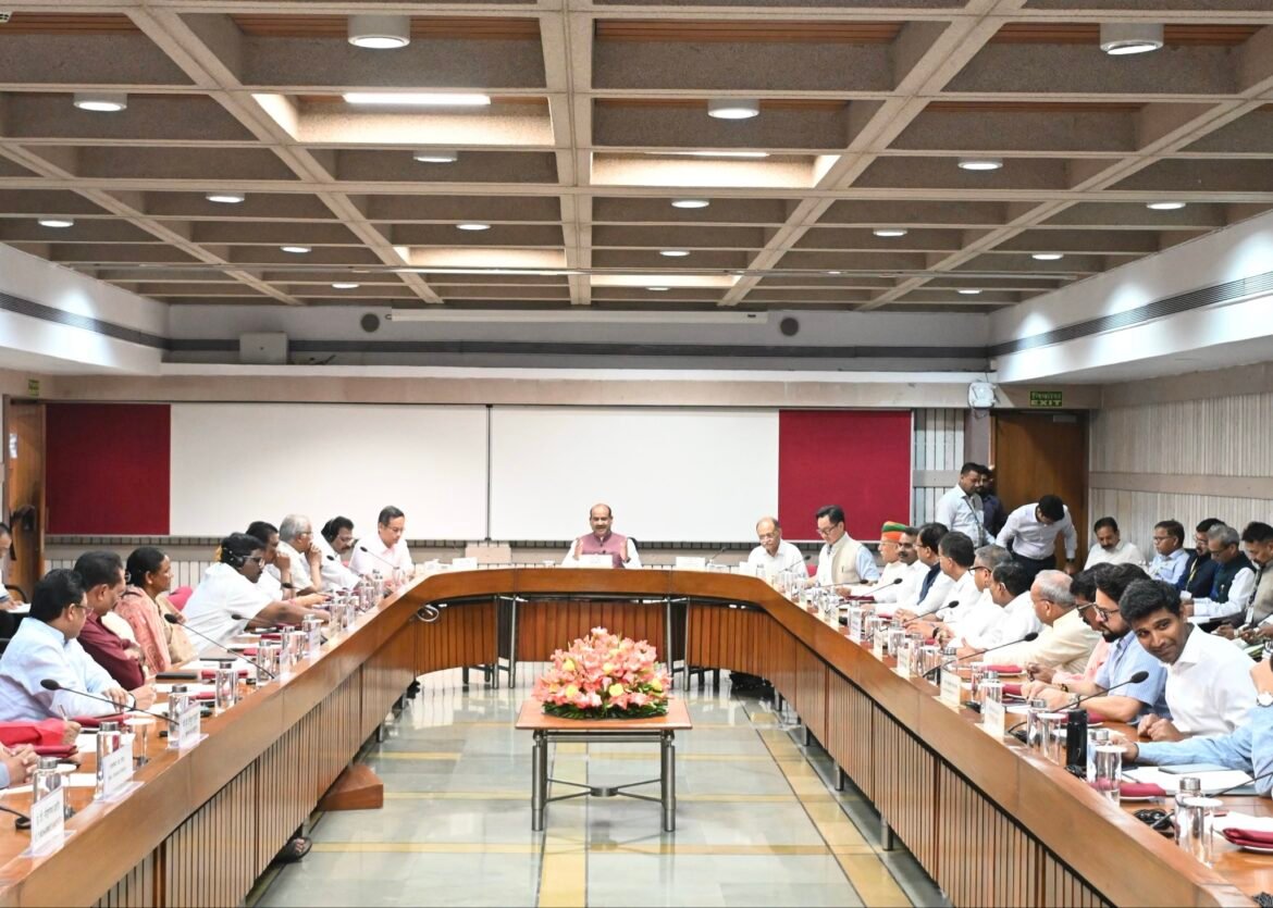 मानसून सत्र: लोकसभा अध्यक्ष ओम बिरला ने सांसदों से की सकारात्मक सहयोग और संसदीय मर्यादा बनाए रखने की अपील