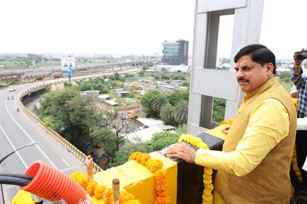 मध्यप्रदेश का पहला डबल लेयर फ्लाईओवर: मुख्यमंत्री डॉ. मोहन यादव ने इंदौर में लवकुश चौराहे पर 175 करोड़ की सौगात दी