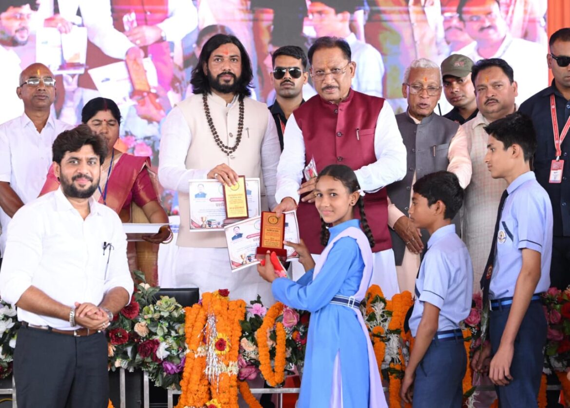 सुशासन के संकल्प को मिली नई मजबूती, आरंग विधानसभा को 128 करोड़ रुपये से अधिक के विकास कार्यों की सौगात