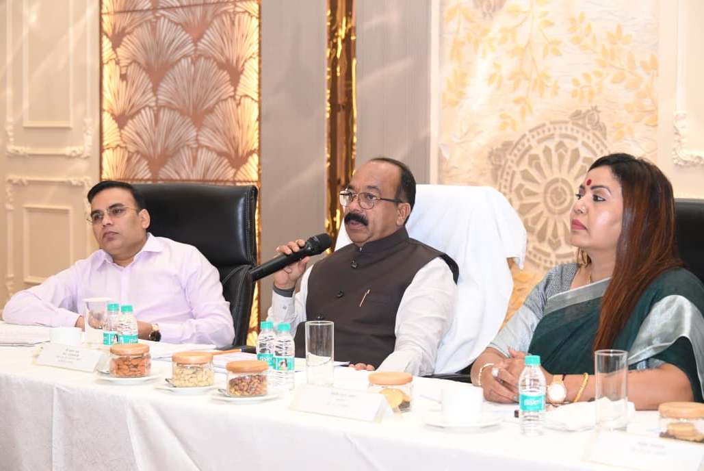 छत्तीसगढ़ को खेल हब बनाने नई सोच और विजन के साथ करें काम – श्री अरुण साव