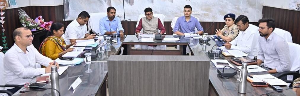 राजस्व मामलों में देरी बर्दाश्त नहीं, समय पर निपटाएं नामांतरण और बंटवारा’-मंत्री श्री टंक राम वर्मा