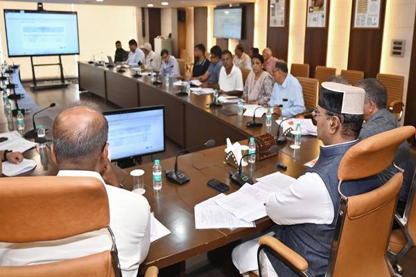 भोपाल का अंतर्राष्ट्रीय स्पोर्ट्स कॉम्पलेक्स बनेगा विश्वस्तरीय: मंत्री सारंग ने दिए समयबद्ध निर्माण और थर्ड पार्टी ऑडिट के निर्देश