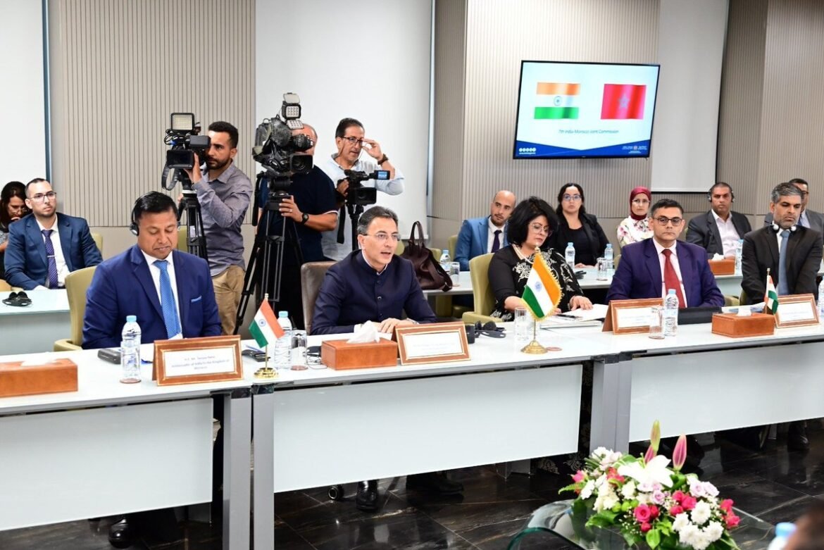 भारत-मोरक्को संयुक्त आयोग की 7वीं बैठक संपन्न: वर्ष 2030 तक व्यापार दोगुना करने और औद्योगिक निवेश बढ़ाने पर सहमति