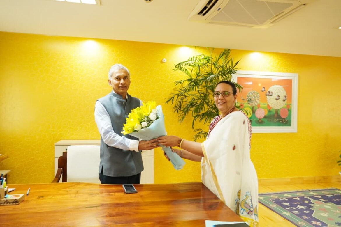 वरिष्ठ आईएएस अधिकारी अनुराग जैन ने संभाला नीति आयोग के नए सीईओ का पदभार
