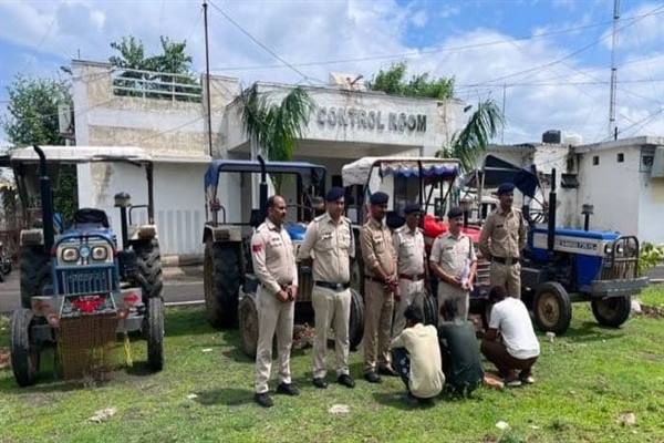 मध्यप्रदेश में वाहन चोरों के खिलाफ पुलिस का बड़ा अभियान, तीन सप्ताह में 122 वाहन जब्त और कई आरोपी गिरफ्तार