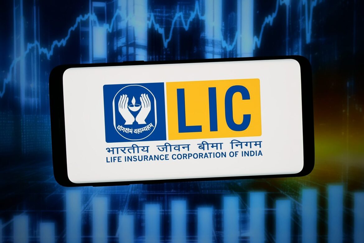LIC OFS: केंद्र सरकार ने हिस्सेदारी बेचकर जुटाए 31,552 करोड़ रुपये, न्यूनतम सार्वजनिक हिस्सेदारी का लक्ष्य हासिल