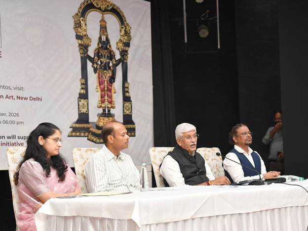 प्रधानमंत्री को मिले 1,500 उपहारों की ई-नीलामी 17 सितंबर से शुरू, दो युद्धपोतों के मॉडल भी शामिल