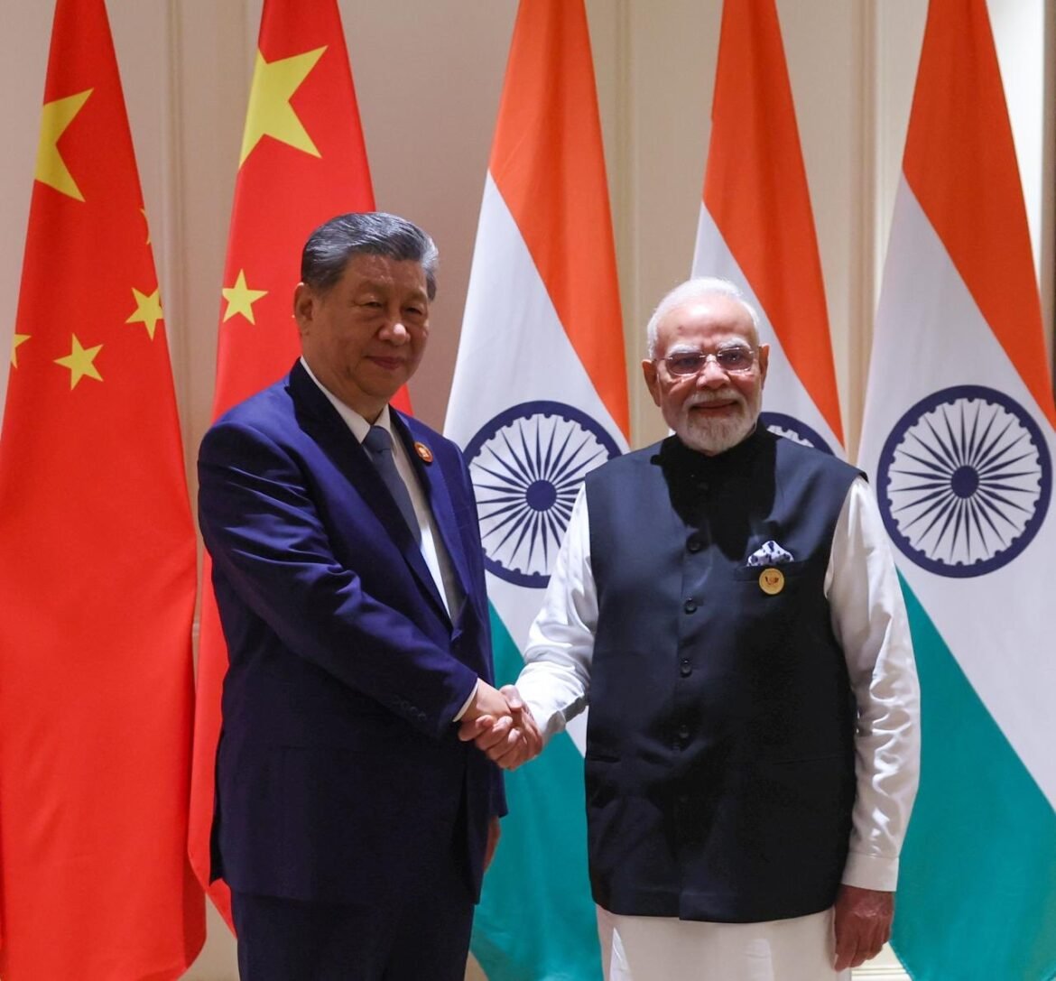 ब्रिक्स सम्मेलन: भारत-चीन शीर्ष नेतृत्व में द्विपक्षीय संवाद, पश्चिम एशिया संकट और सीमा पार आतंकवाद पर मंथन