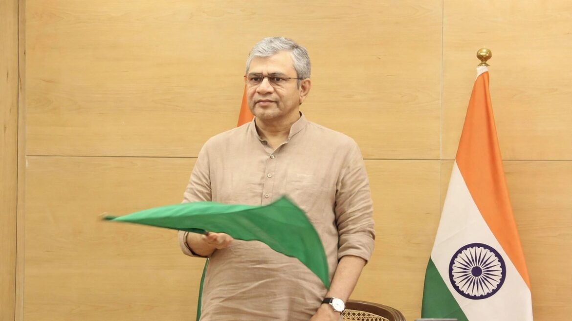 पांच राज्यों को जोड़ने वाली जयपुर-सांतरागाछी एक्सप्रेस शुरू, रेल कनेक्टिविटी को मिली नई गति