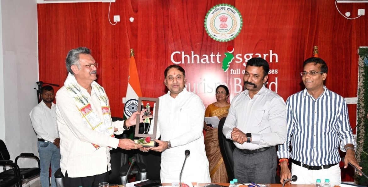 छत्तीसगढ़ की 14 रियासतों का गौरवशाली इतिहास अब एक छत के नीचे सहेजने की योजना
