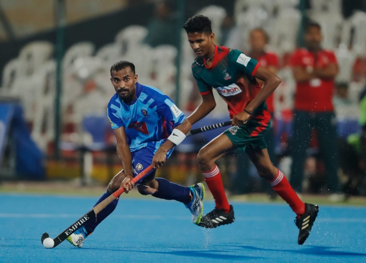 शाहरुख और आशीष पूर्ति ने संस्कारधानी स्ट्राइकर्स को दिलाई पहली जीत, राजधानी रॉयल्स को 4-2 से हराया